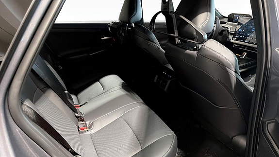 Subaru E-Outback 5 of 5