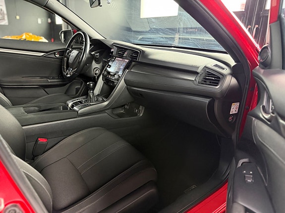 Honda Civic 8 of 13