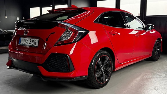 Honda Civic 4 of 5