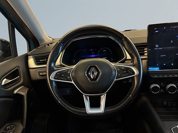 Renault Captur 9 of 19