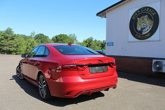 Jaguar XF 7 of 19