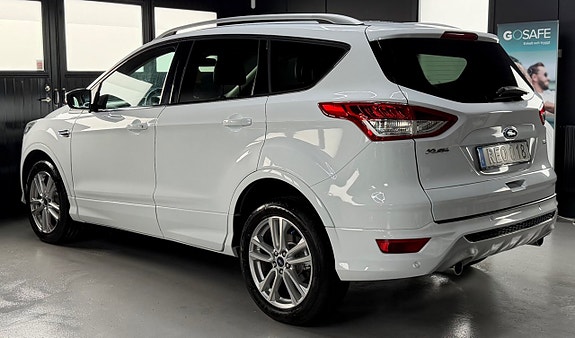 Ford Kuga 3 of 5