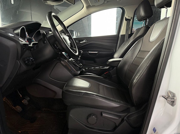 Ford Kuga 7 of 13