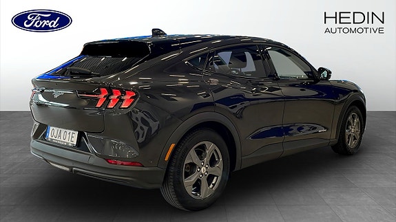 Ford Mustang Mach-E 2 of 9