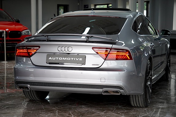 Audi A7 8 of 24