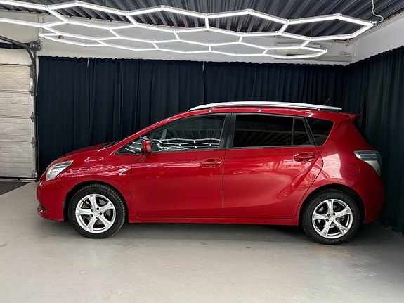 Toyota Verso 12 of 14