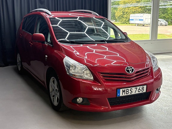 Toyota Verso 14 of 14