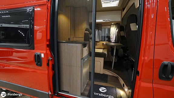 Pössl ROADCAR 640 4 of 5