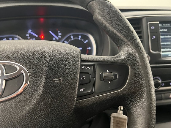 Toyota Proace Verso 21 of 30