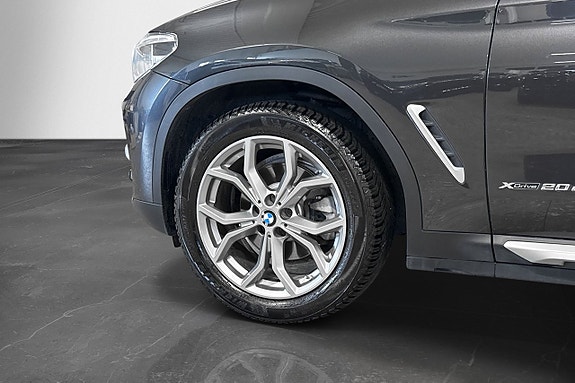 BMW X3 25 of 25