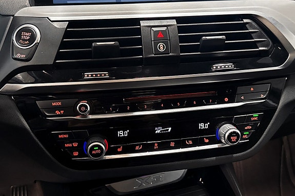 BMW X3 20 of 25