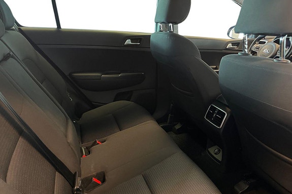 Kia Sportage 22 of 28