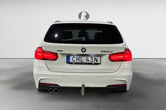 BMW 320 6 of 17