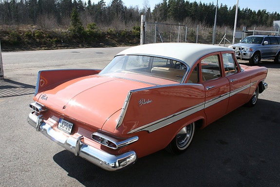 Plymouth Belvedere 7 of 23