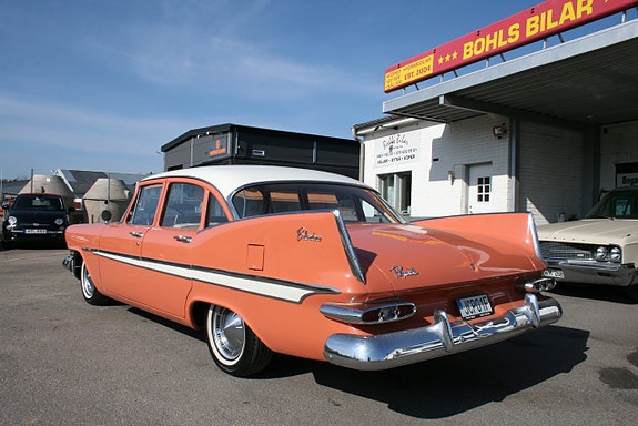 Plymouth Belvedere 8 of 23