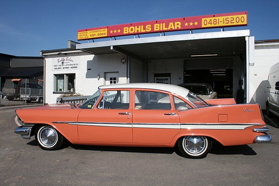 Plymouth Belvedere 2 of 23
