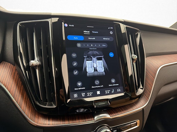 Volvo XC60 22 of 30