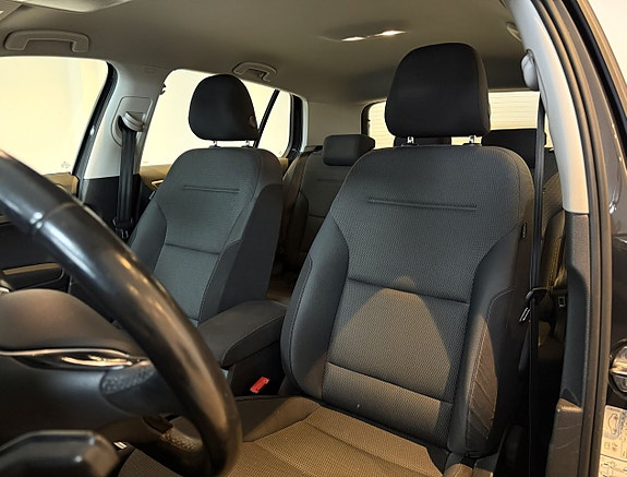 Volkswagen Golf I 9 of 16