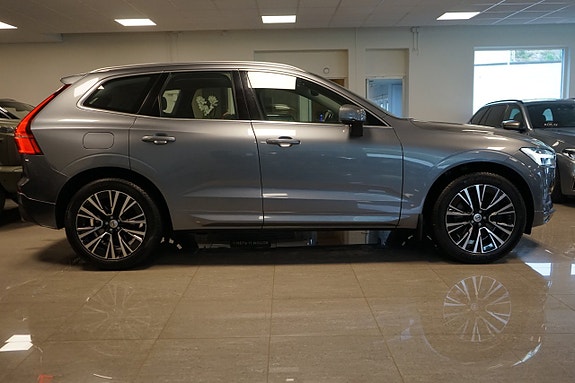 Volvo XC60 3 of 5
