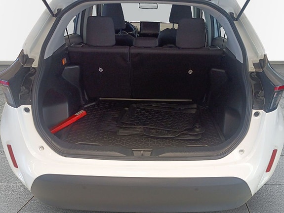Toyota Yaris Cross 11 of 12