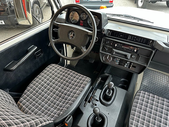 Mercedes-Benz G-klass 7 of 20