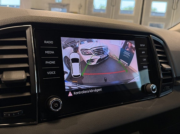 Skoda Karoq 12 of 24