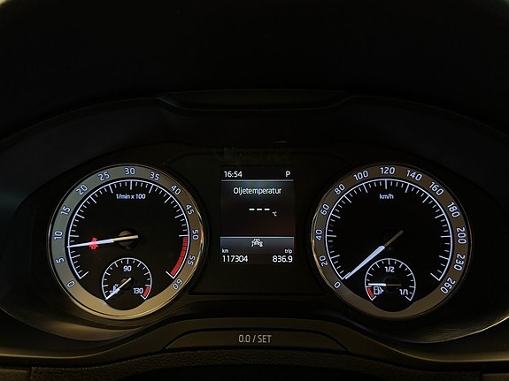 Skoda Karoq 11 of 24