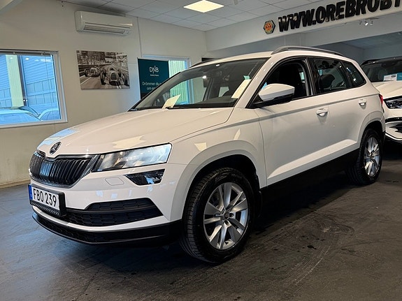 Skoda Karoq 2 of 5