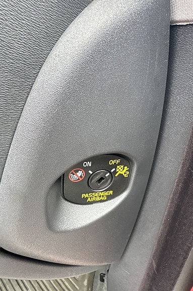 Volvo V70 27 of 28