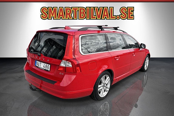 Volvo V70 11 of 28