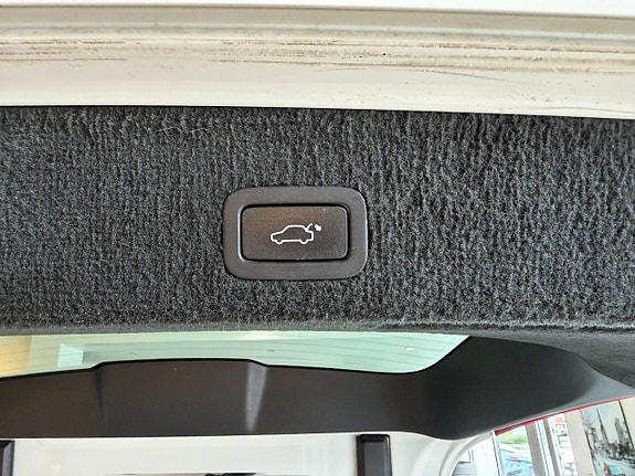 Volvo XC70 22 of 25