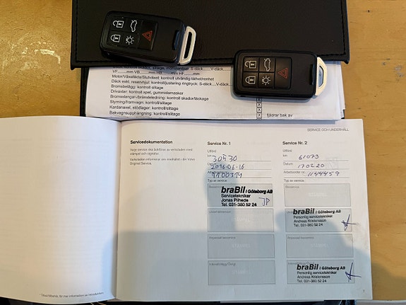 Volvo XC70 23 of 25