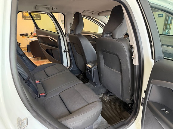 Volvo XC70 21 of 25