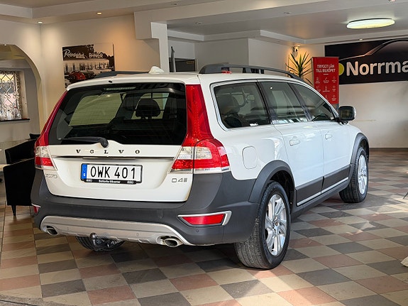 Volvo XC70 6 of 25