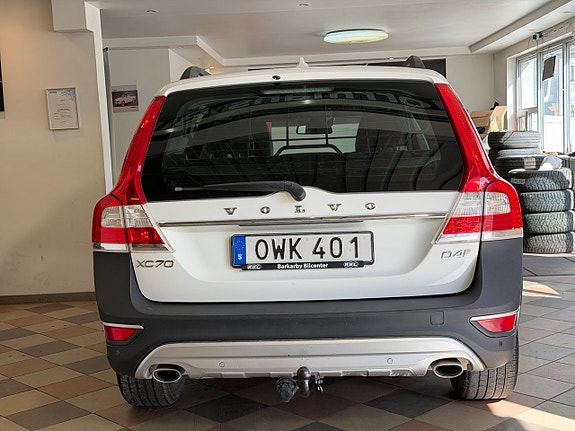 Volvo XC70 7 of 25