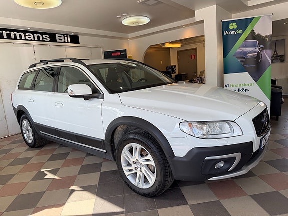 Volvo XC70 4 of 5