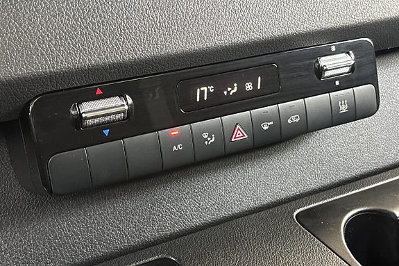 Mercedes-Benz Sprinter 315 10 of 21