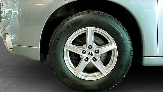 Mitsubishi Outlander 9 of 22