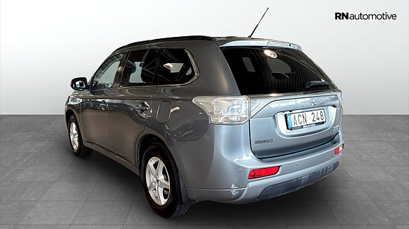 Mitsubishi Outlander 3 of 22