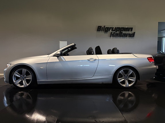 BMW 325i 2 of 5