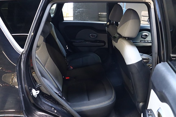 Kia Soul 10 of 24