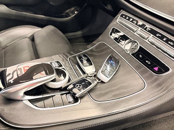 Mercedes-Benz E220 d 12 of 30