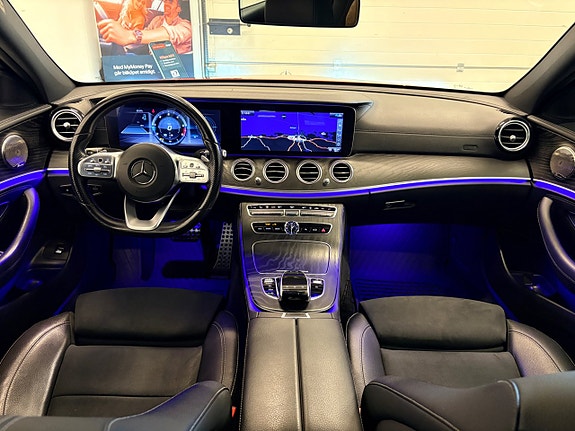 Mercedes-Benz E220 d 30 of 30