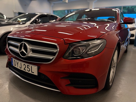 Mercedes-Benz E220 d 4 of 30