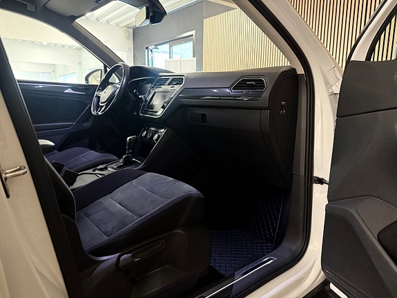 Volkswagen Tiguan 23 of 30