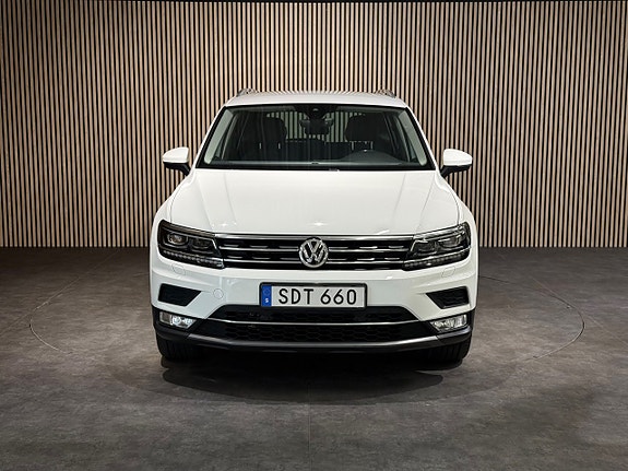 Volkswagen Tiguan 9 of 30