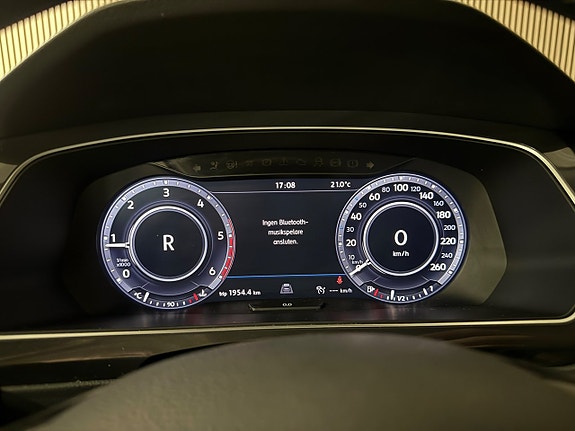 Volkswagen Tiguan 27 of 30