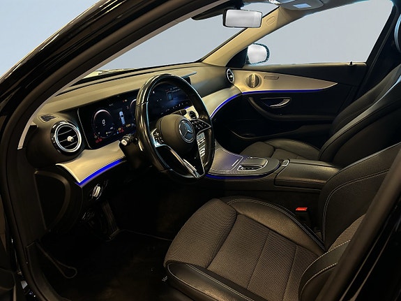 Mercedes-Benz E300 7 of 26