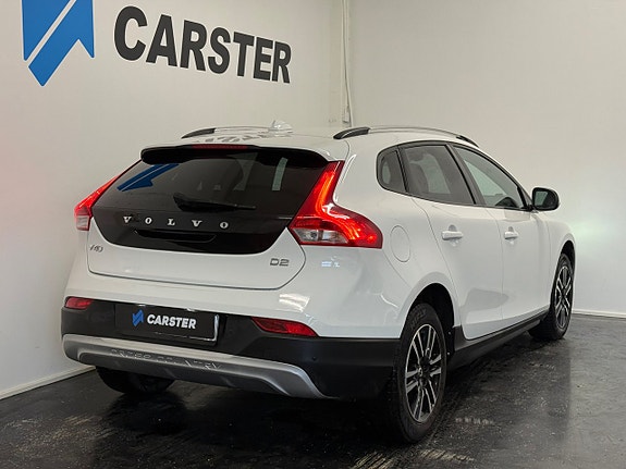 Volvo V40 Cross Country 5 of 15