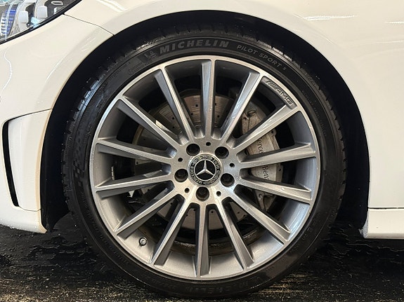 Mercedes-Benz C300 e 5 of 5